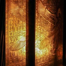 穿越时空的奢华,埃及3000年前法老金镯的现代价值