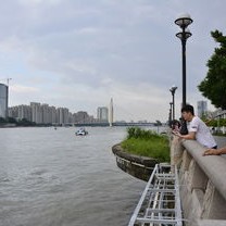 广东多地应对紧急情况,停航、停运、停课、关闭景区的背后原因