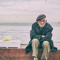几个老头玩弄我：老年人性侵受害者自述与法律心理援助指南